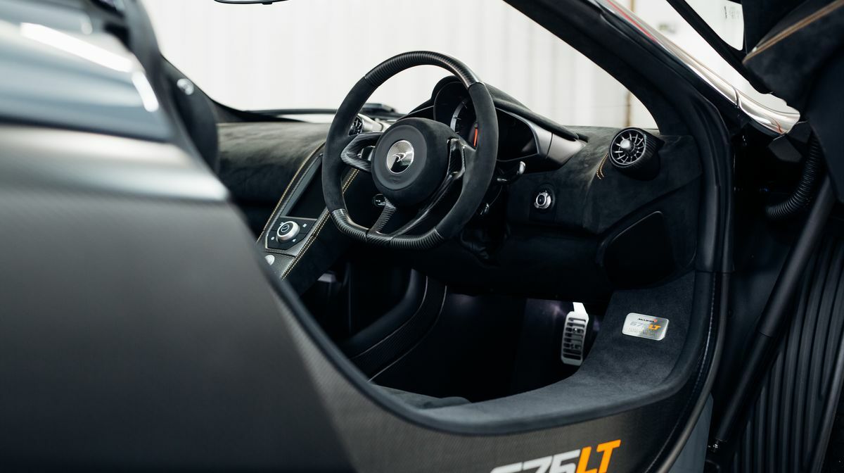 675 LT Spider Chicane Grey