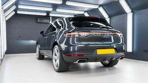 Macan Volcano Grey Metallic