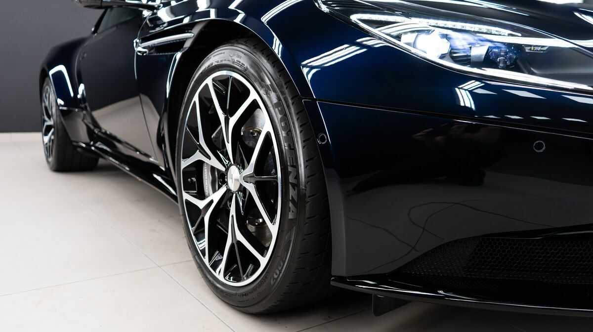 DB11 Midnight Blue
