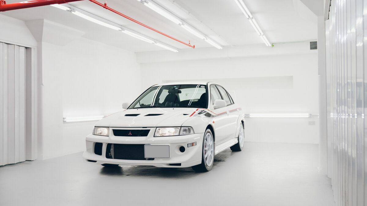 Lancer Evo VI TME Scotia White